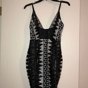 PRICE DROP🚨🚨Black/White Party Dress